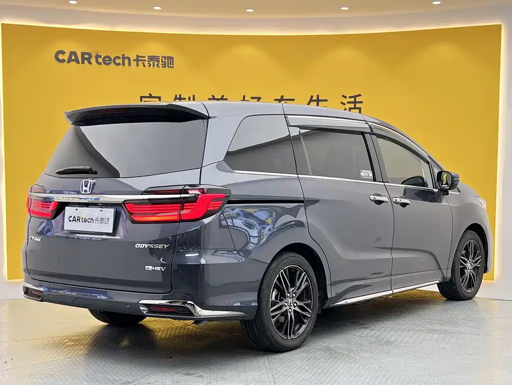 Honda Odyssey 2023 — фото 30