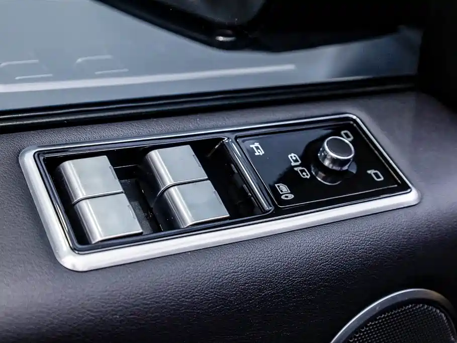 Land Rover Sport 2017 — фото 13