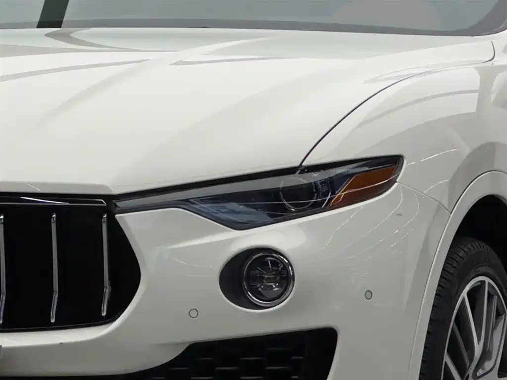 Maserati Levante 2019 — фото 3