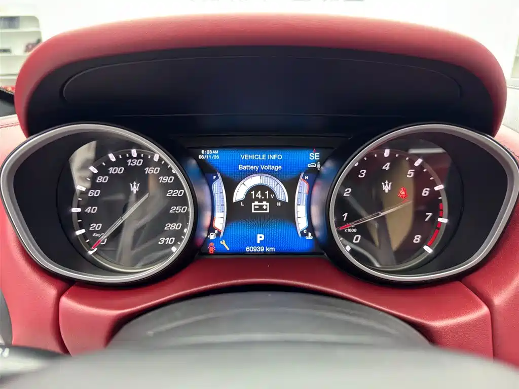 Maserati Levante 2019 — фото 13