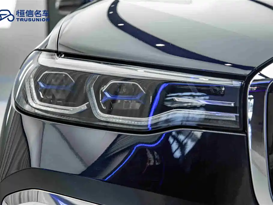 BMW X7 2021 — фото 10