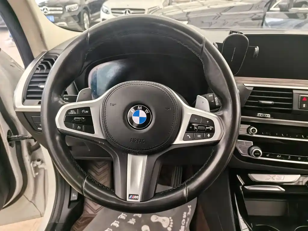 BMW X3 2020 — фото 20