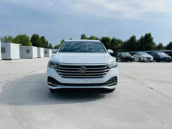 Volkswagen Viloran 2023