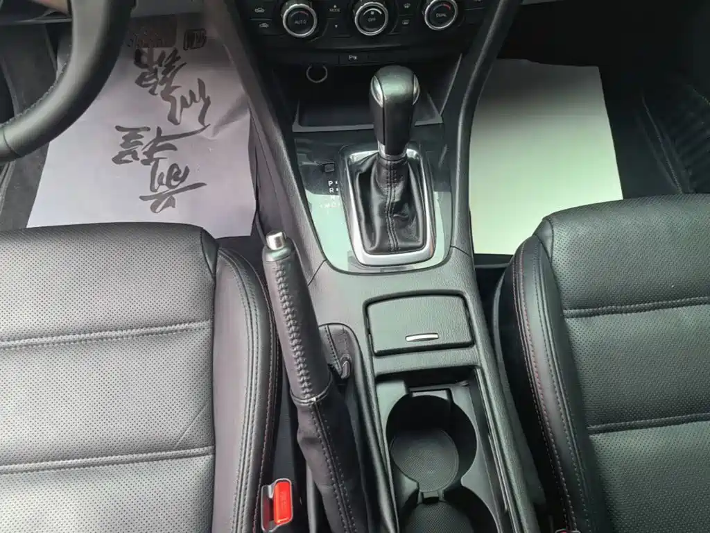 Mazda Atenza 2015 — фото 14