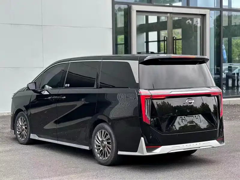 GAC Trumpchi M8 2023 — фото 11