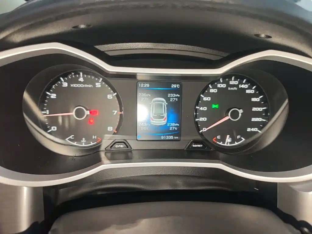Geely Emgrand GS 2019 — фото 12