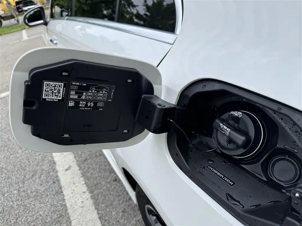Mercedes-Benz A-Class 2023 — фото 32