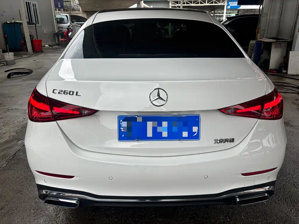 Mercedes-Benz C-Class 2025 — фото 15