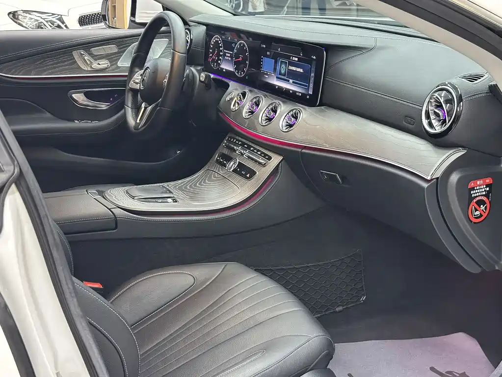 Mercedes-Benz CLS 2020 — фото 4