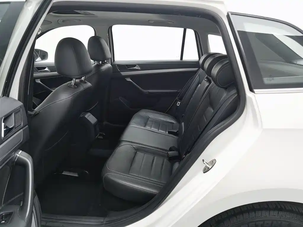 Volkswagen Gran Lavida 2017 — фото 15