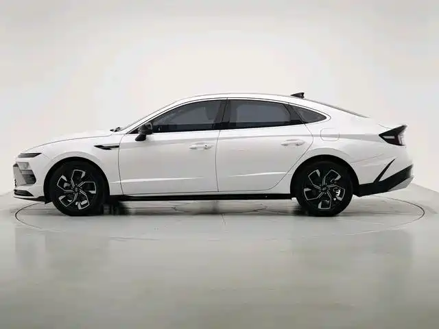 Hyundai Sonata 2025 — фото 6