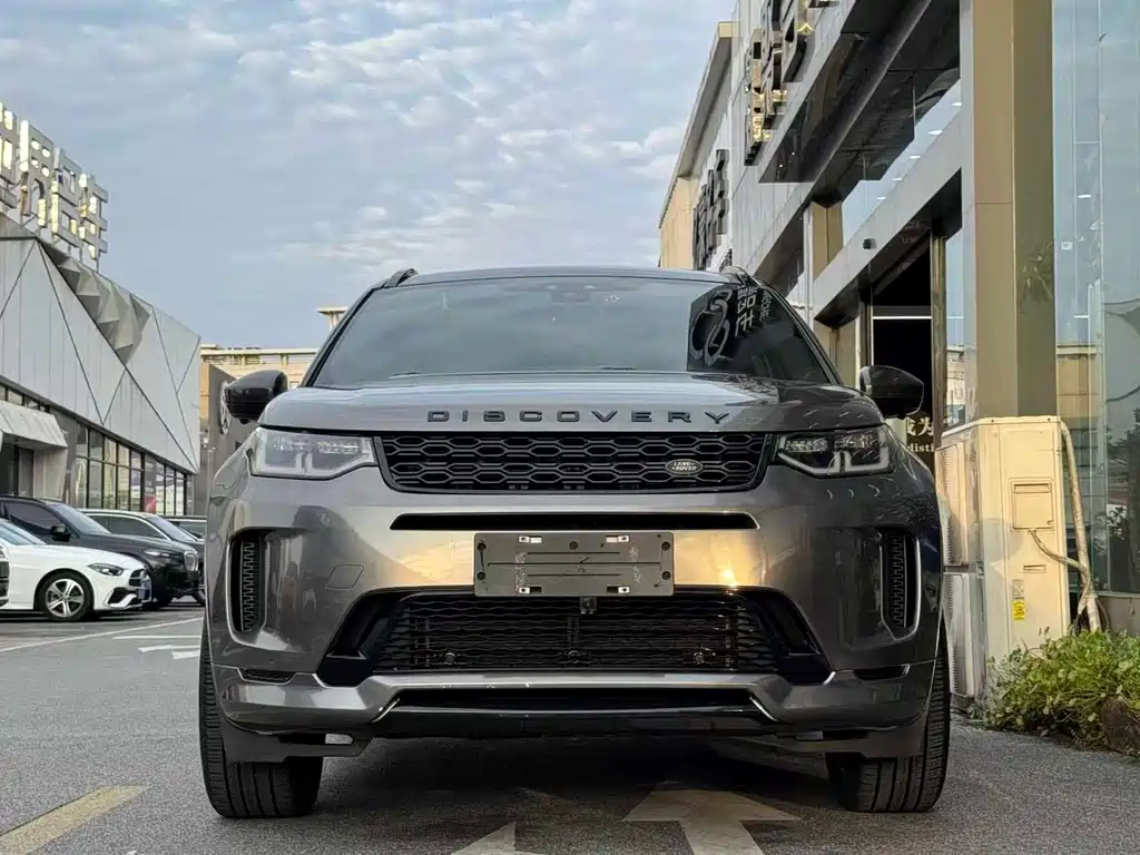 Land Rover Discovery Sport 2021 — фото 2