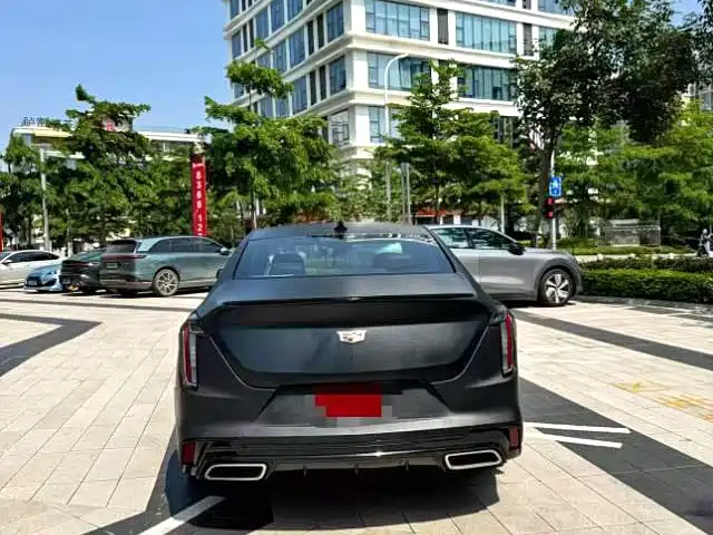 Cadillac CT4 2021 — фото 13