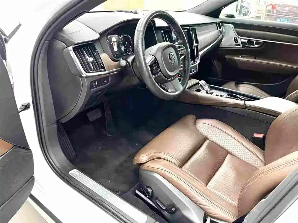 Volvo S90 2021 — фото 3