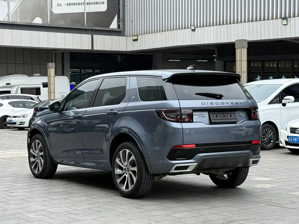 Land Rover Discovery Sport 2021 — фото 5