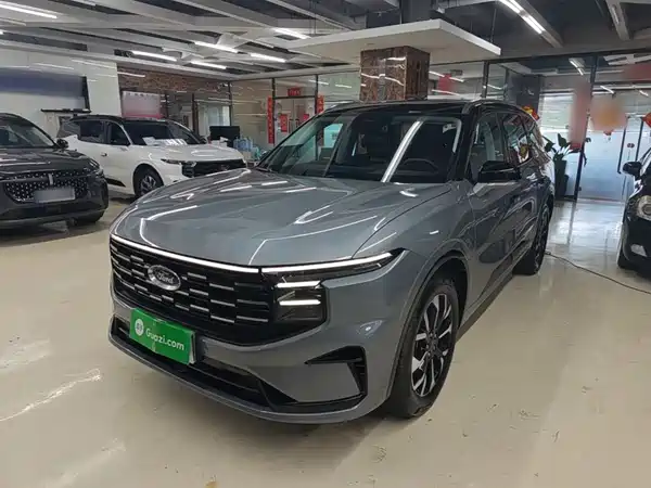 Ford Edge 2025