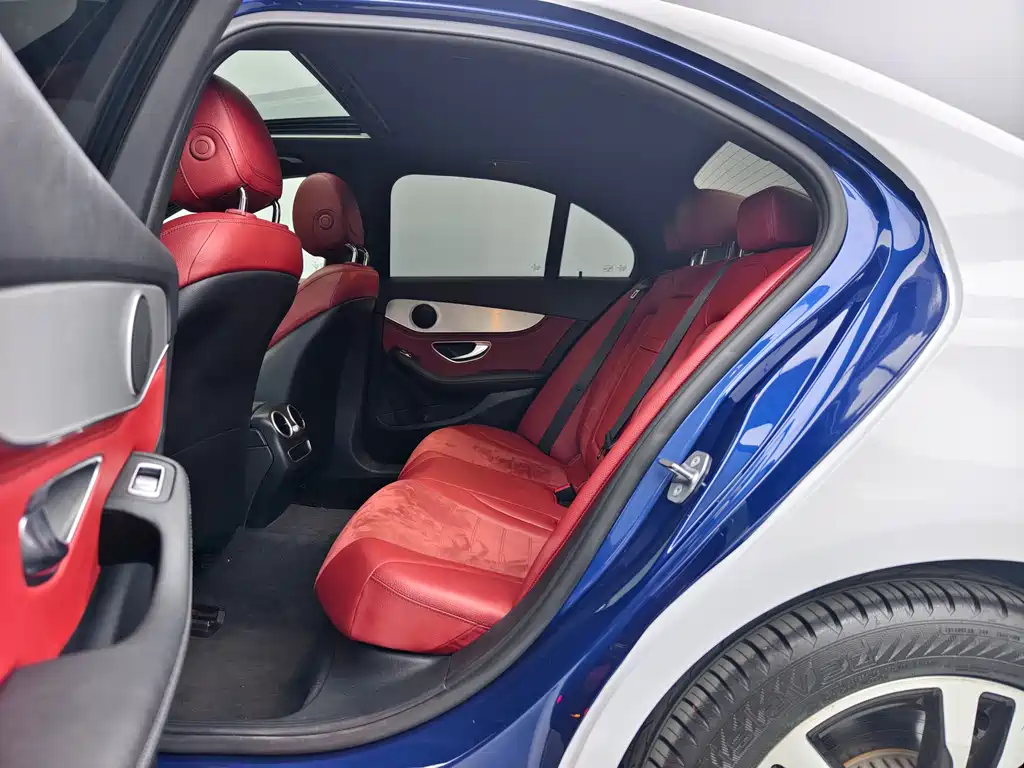 Mercedes-Benz C-Class 2019 — фото 15