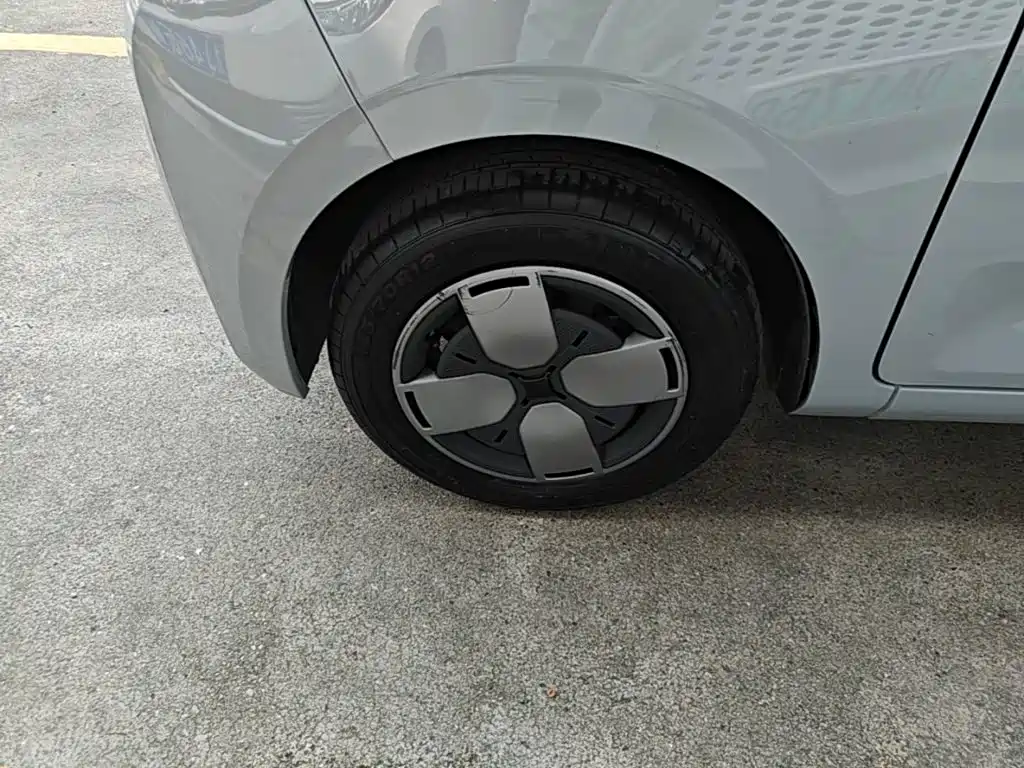 Wuling Air ev Clear Sky 2024 — фото 23