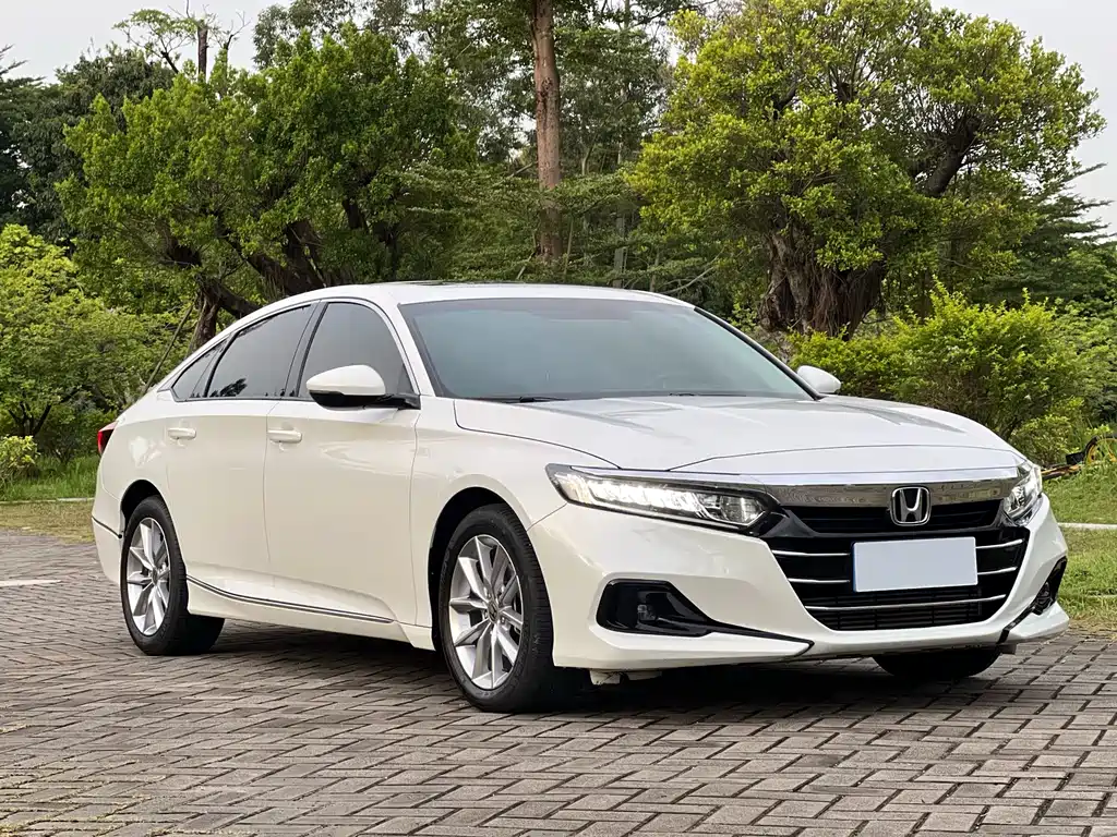 Honda Accord 2022 — фото 3