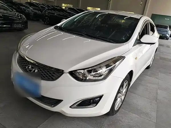 Hyundai Elantra Langdong 2016