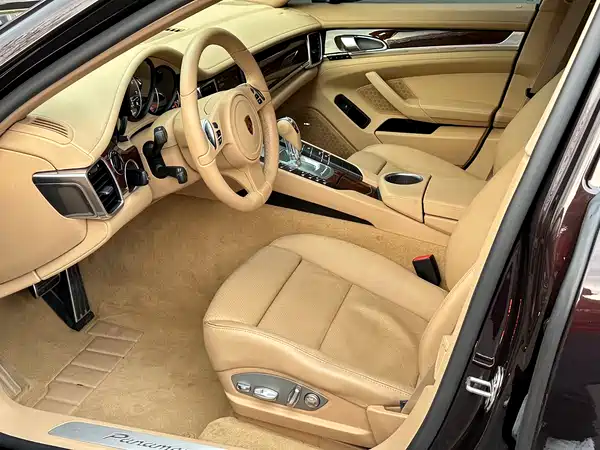 Porsche Panamera 2010