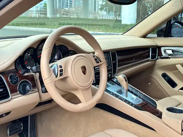 Porsche Panamera 2010