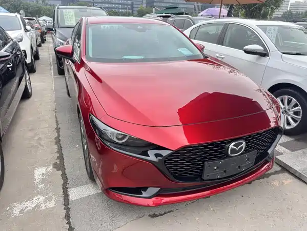 Mazda 3 Axela 2022