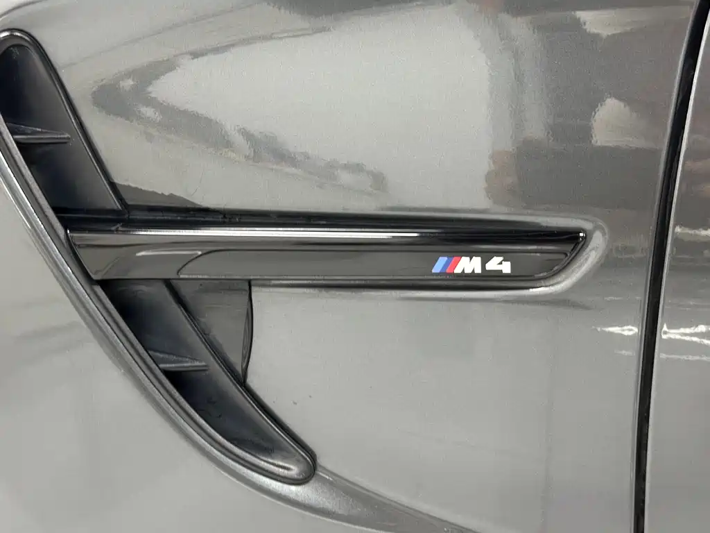 BMW M4 2018 — фото 17