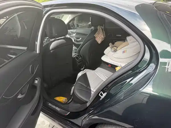 Mercedes-Benz C-Class 2020