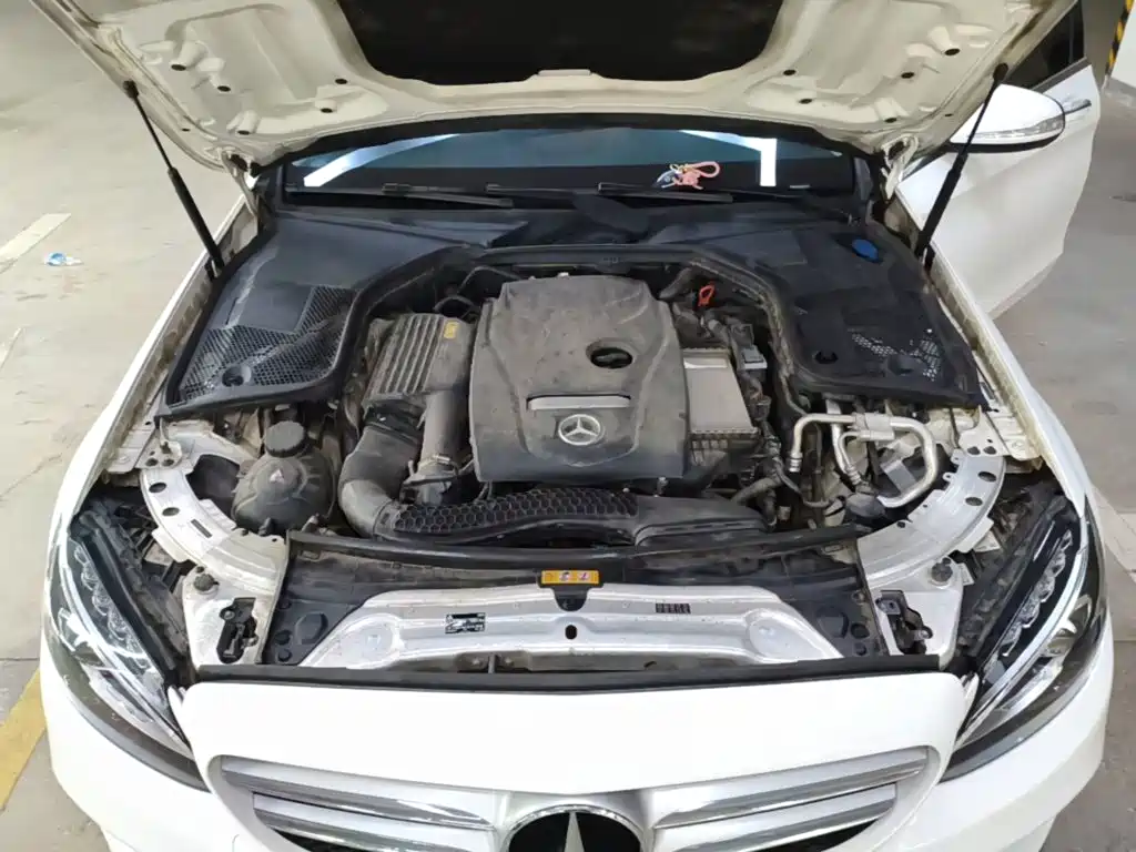 Mercedes-Benz C-Class 2018 — фото 20