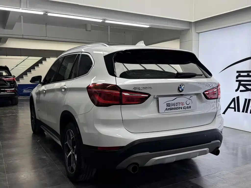 BMW X1 2016 — фото 5