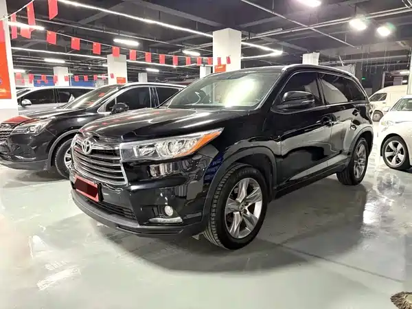 Toyota Highlander 2016