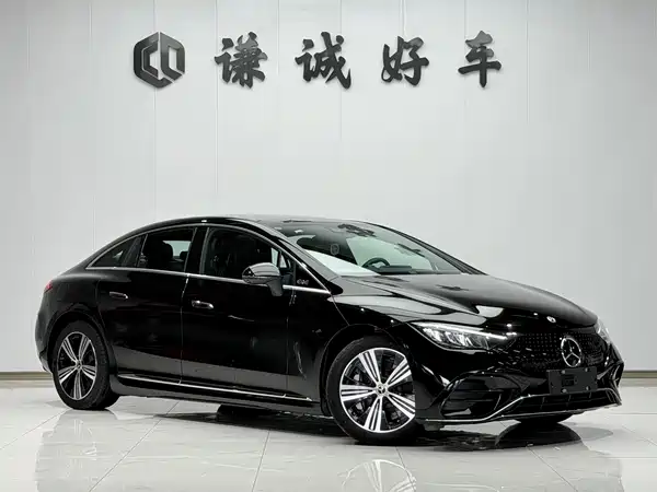 Mercedes-Benz EQE 2025