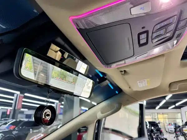 Toyota Vellfire 2021