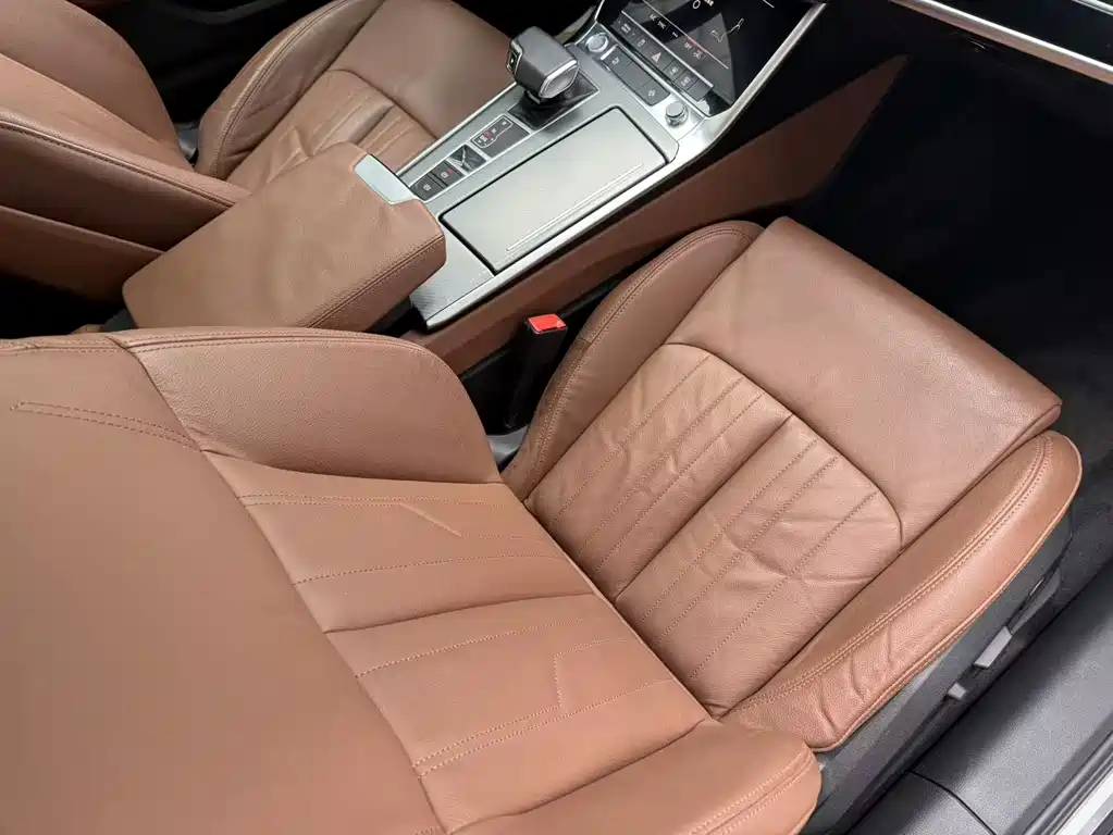 Audi A6L 2019 — фото 28