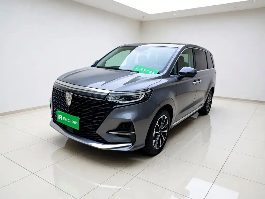 Roewe iMAX8 2022