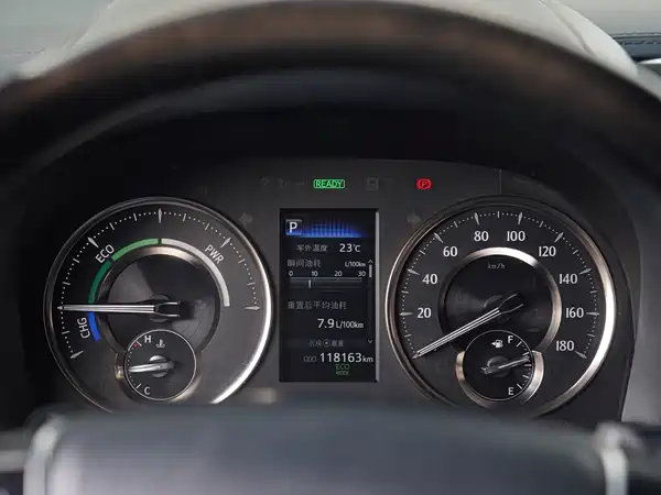 Toyota Alphard 2022