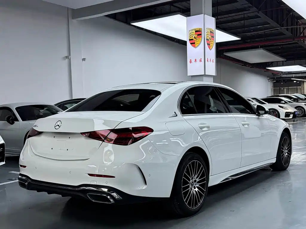Mercedes-Benz C-Class 2021 — фото 15