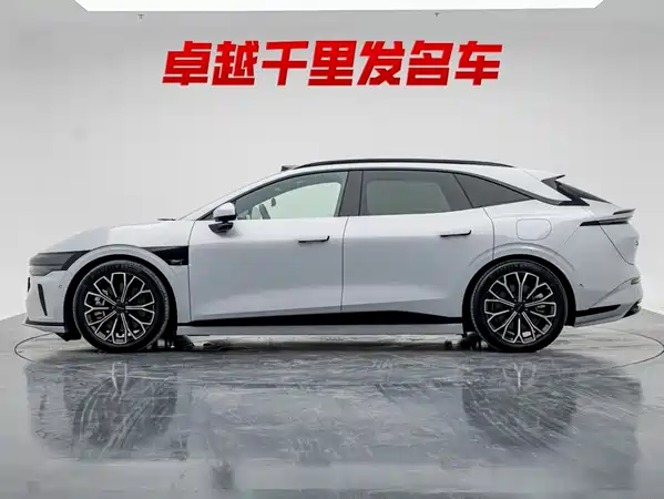 Zeekr 007GT 2025