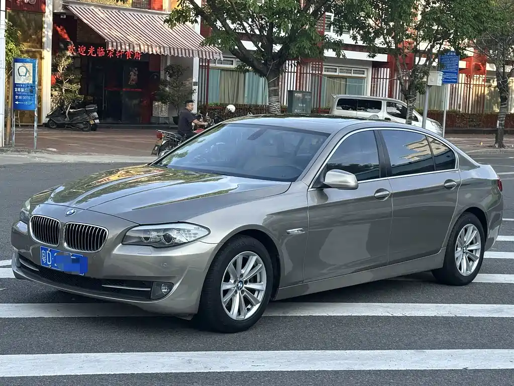 BMW 5 Series 2012