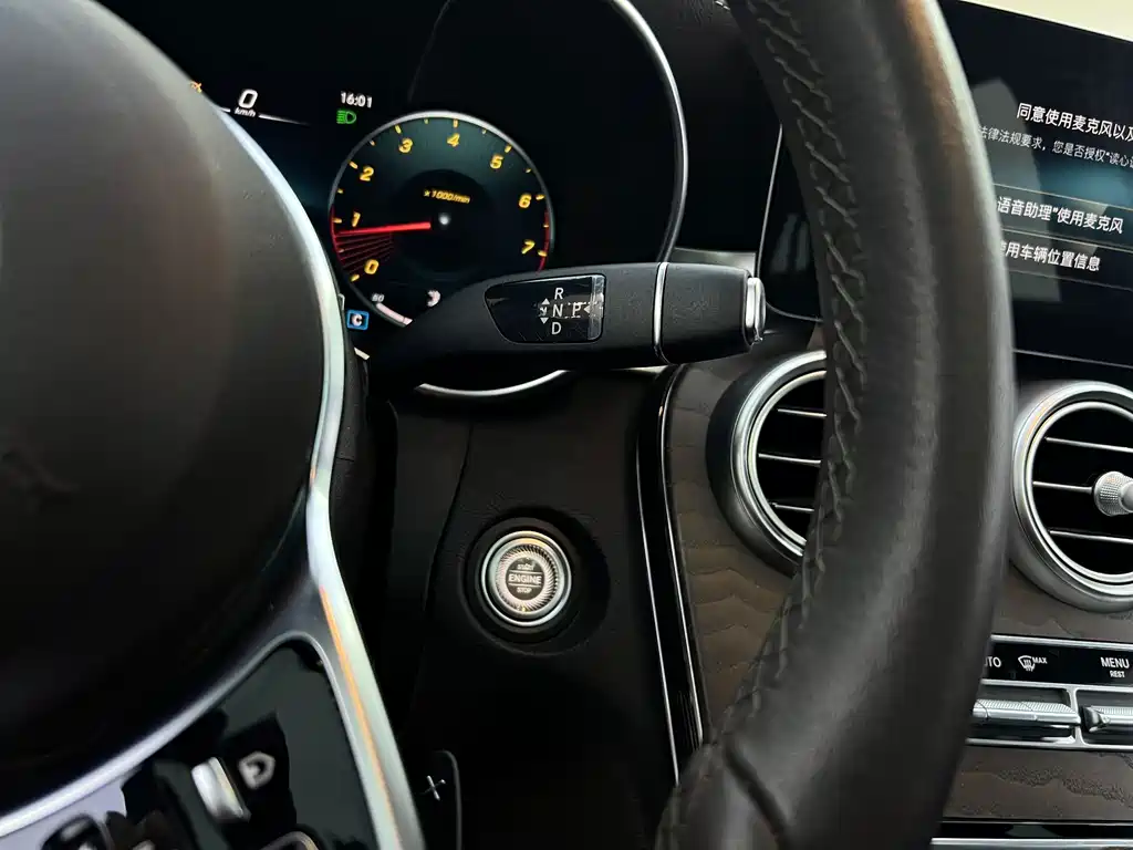 Mercedes-Benz GLC 2022 — фото 17