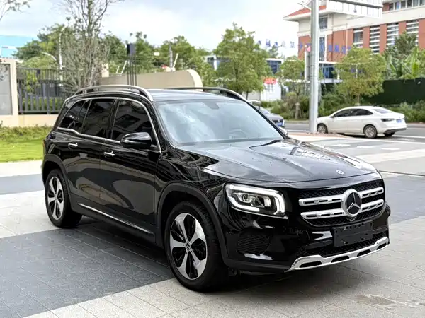 Mercedes-Benz GLB 2022