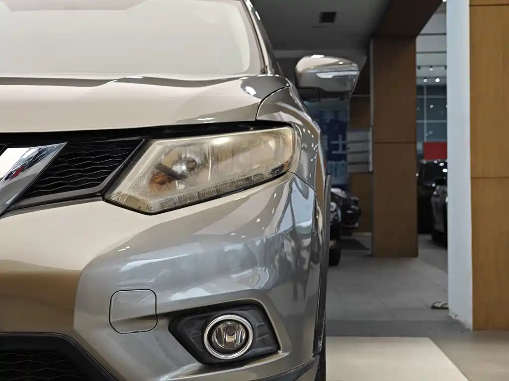 Nissan X-Trail 2014 — фото 2