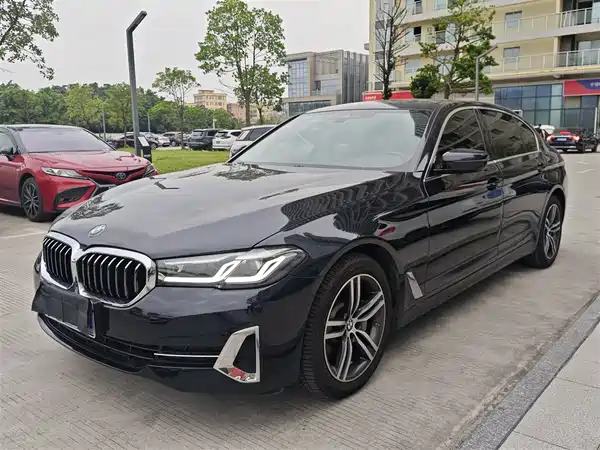 BMW 5 Series 2023