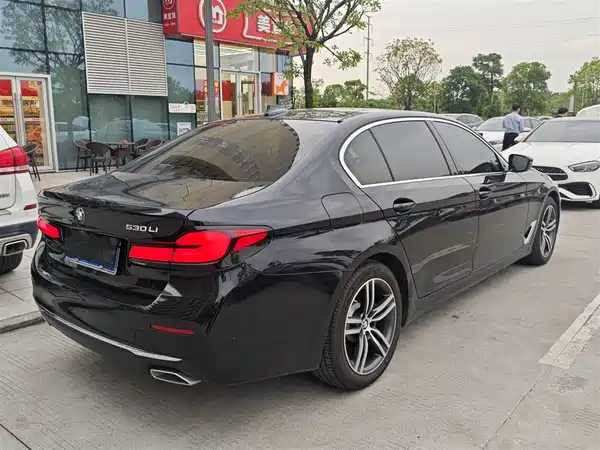 BMW 5 Series 2023