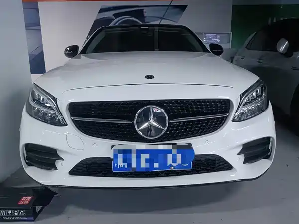 Mercedes-Benz C-Class 2021