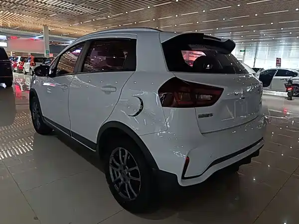 Geely Vision X3 2022
