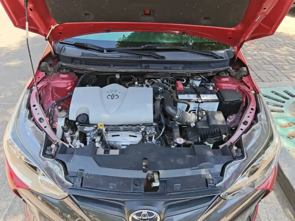 Toyota Yaris L 2018 — фото 20
