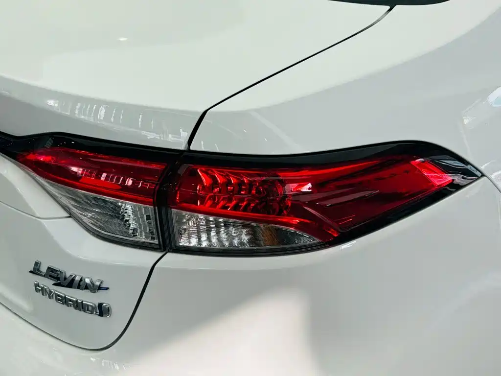 Toyota Levin 2023 — фото 12