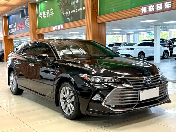Toyota Avalon 2021